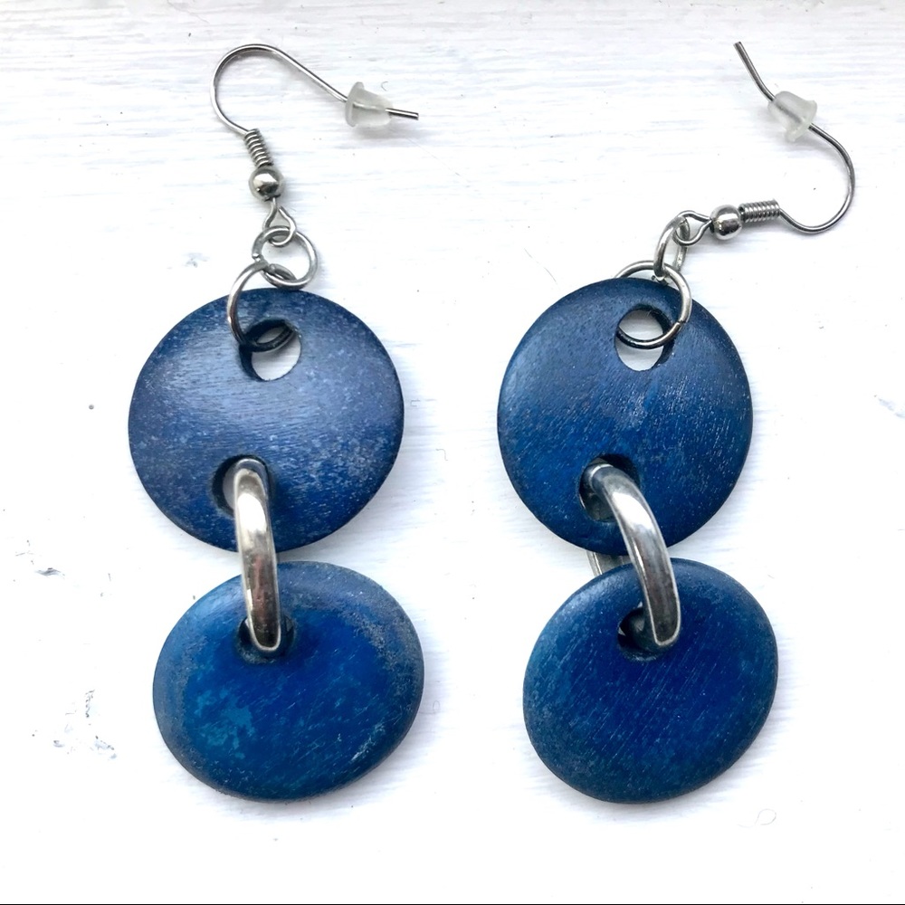 •the vtg statement earrings